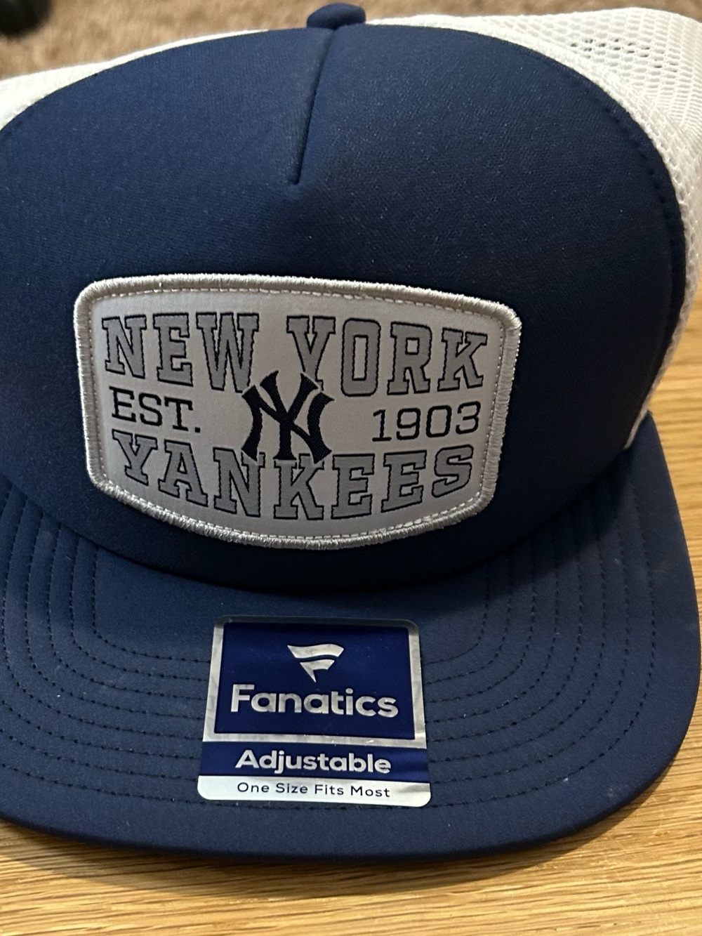 Fanatics Navy and White New York Yankees Trucker Cap